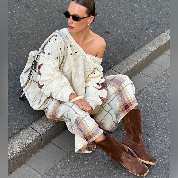 NWOB Frye Campus 12R Brown Leather Boots in Brown Brownie Suede - Picture 4 of 11